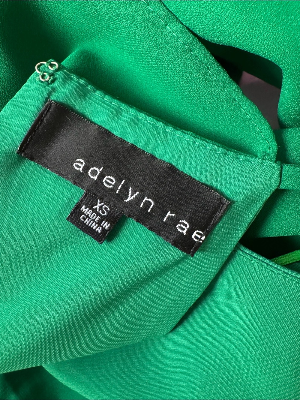Adelyn Rae | Pants & Jumpsuits | Adelyn Rae Emerald Green Vneck ...
